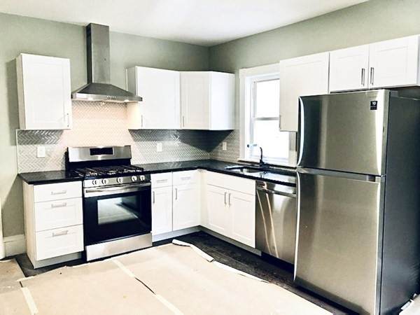53 Greenbrier - Photo 1