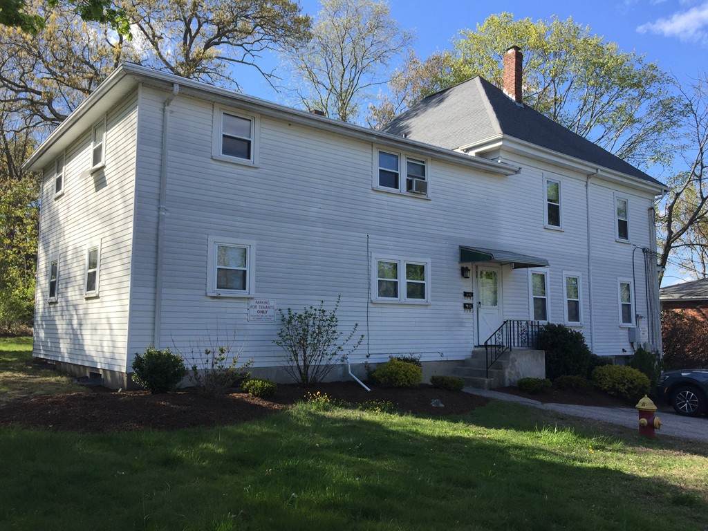 39 Davis Ave. - Photo 1