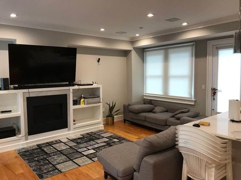 174 Gold St - Photo 1