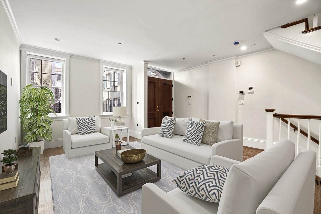 16 Pinckney St - Photo 1