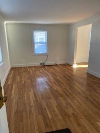 54 Meadowbank Ave - Photo 1