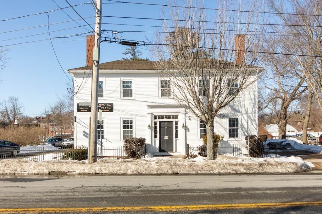 5 Lafayette Rd - Photo 1