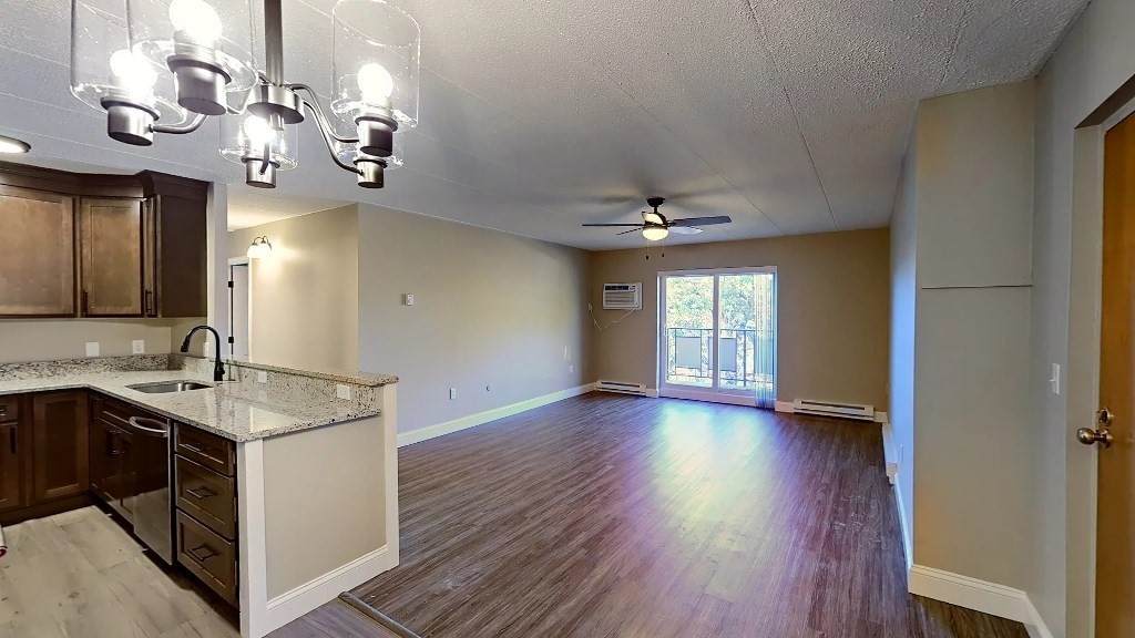43 Burnham St - Photo 1