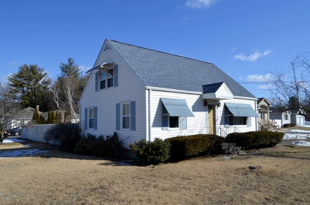 708 Chapin St - Photo 1