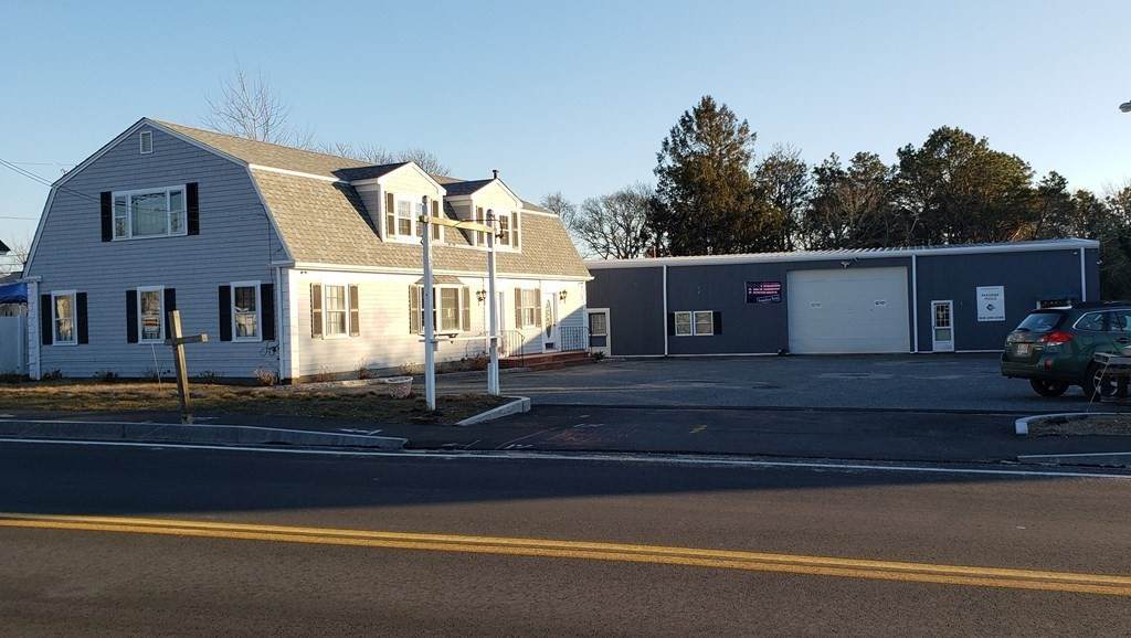 355 Main Street - Photo 1