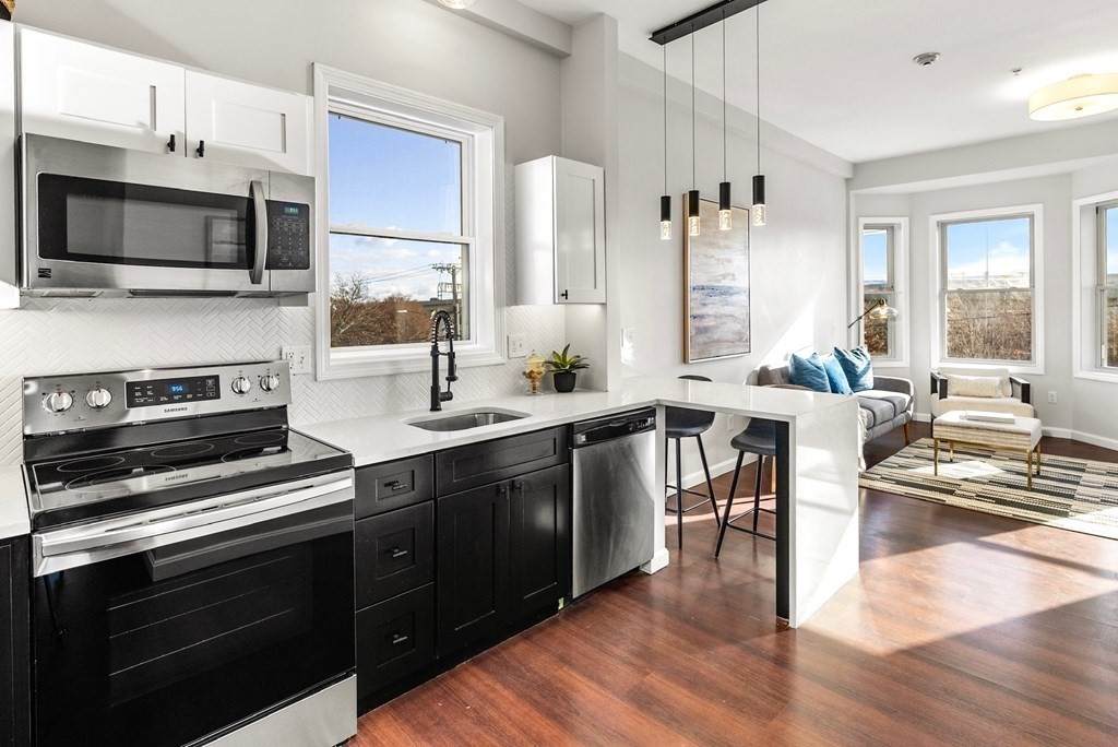 260 Bremen Street - Photo 1