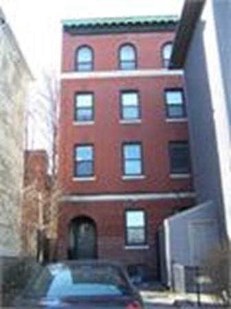 715 Parker St - Photo 1