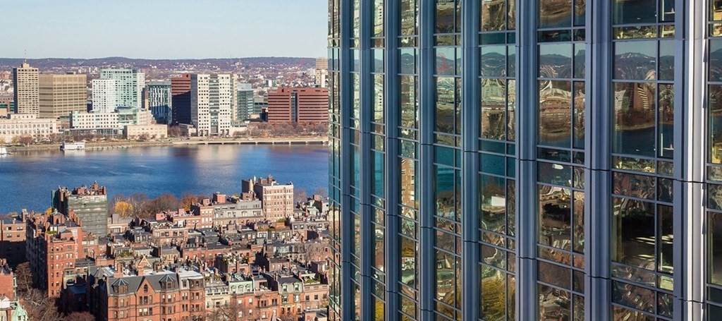 77 Exeter Street - Photo 1