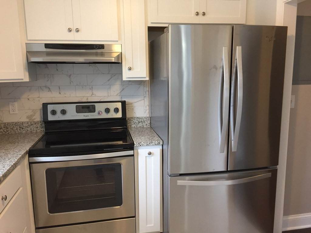 24 Denny St - Photo 1