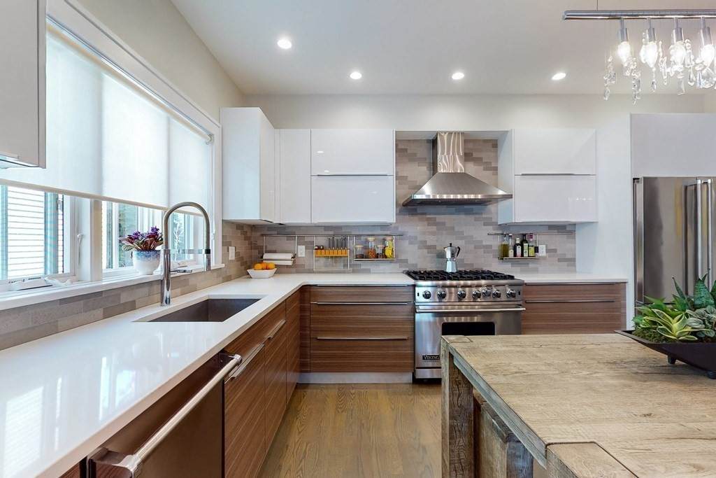 442 W 2nd St - Photo 1