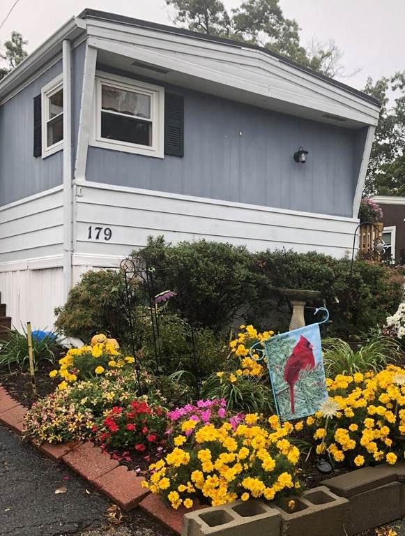 305 Turnpike St. - Photo 1