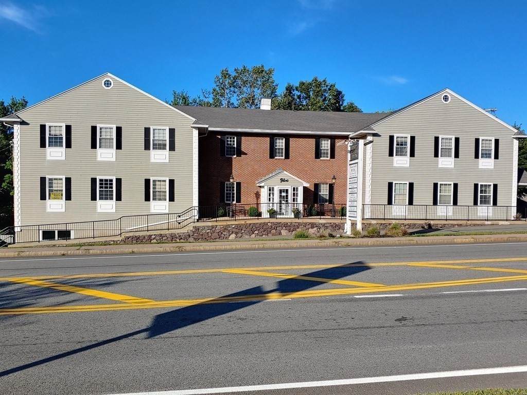 5 N Meadows Rd - Photo 1