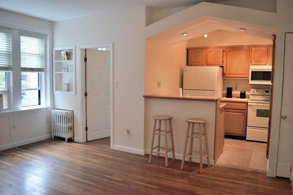 62 Queensberry St. - Photo 1