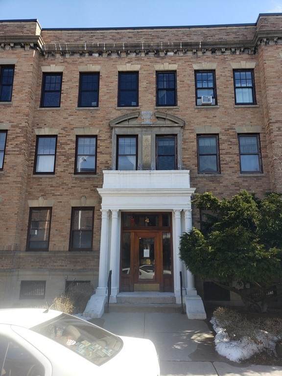 4 Crawford St. - Photo 1