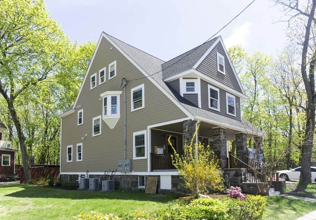 62 Gordon St. - Photo 1