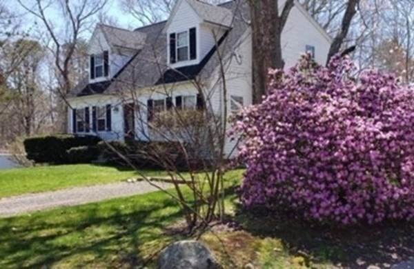26 Tyler Avenue - Photo 1