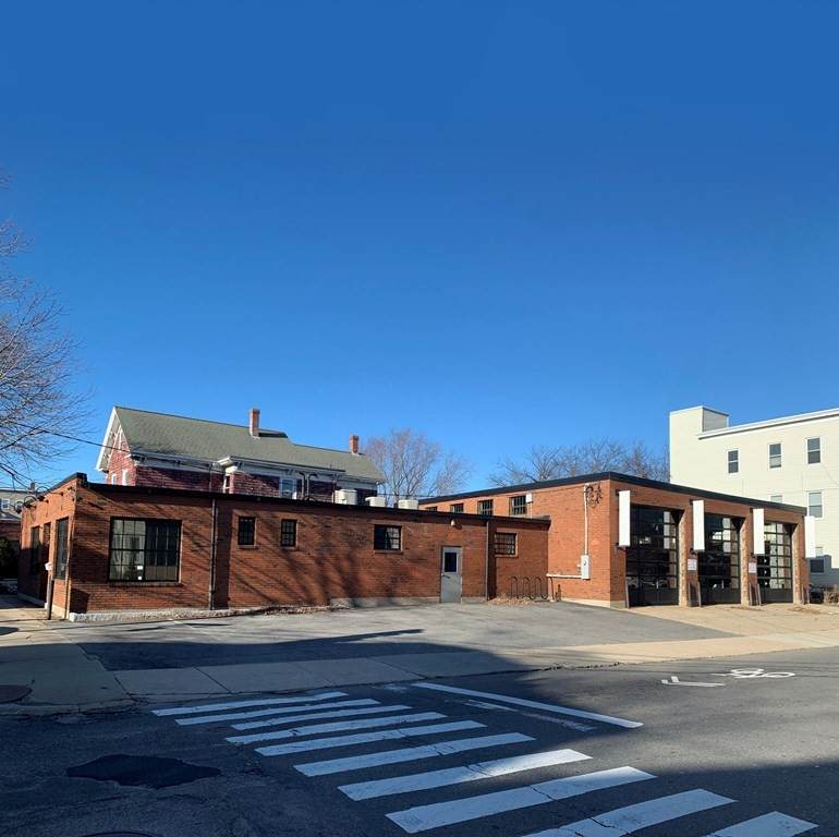 373 Washington Street - Photo 1