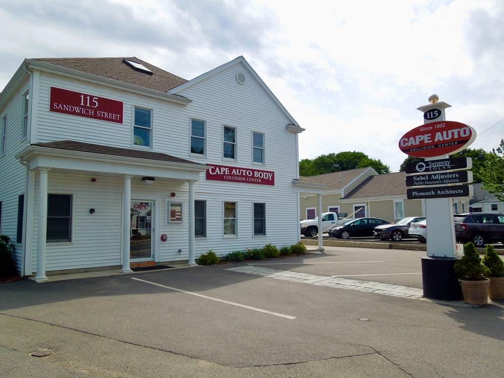 115 Sandwich Street - Photo 1