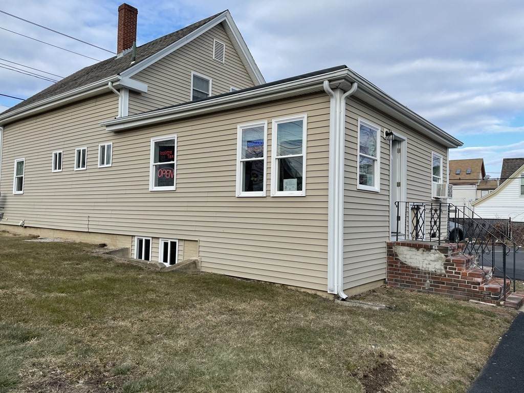 248 Belmont St - Photo 1