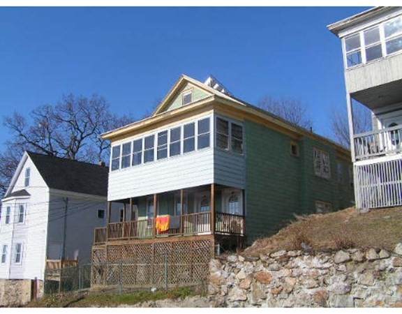 87 Temple St - Photo 1