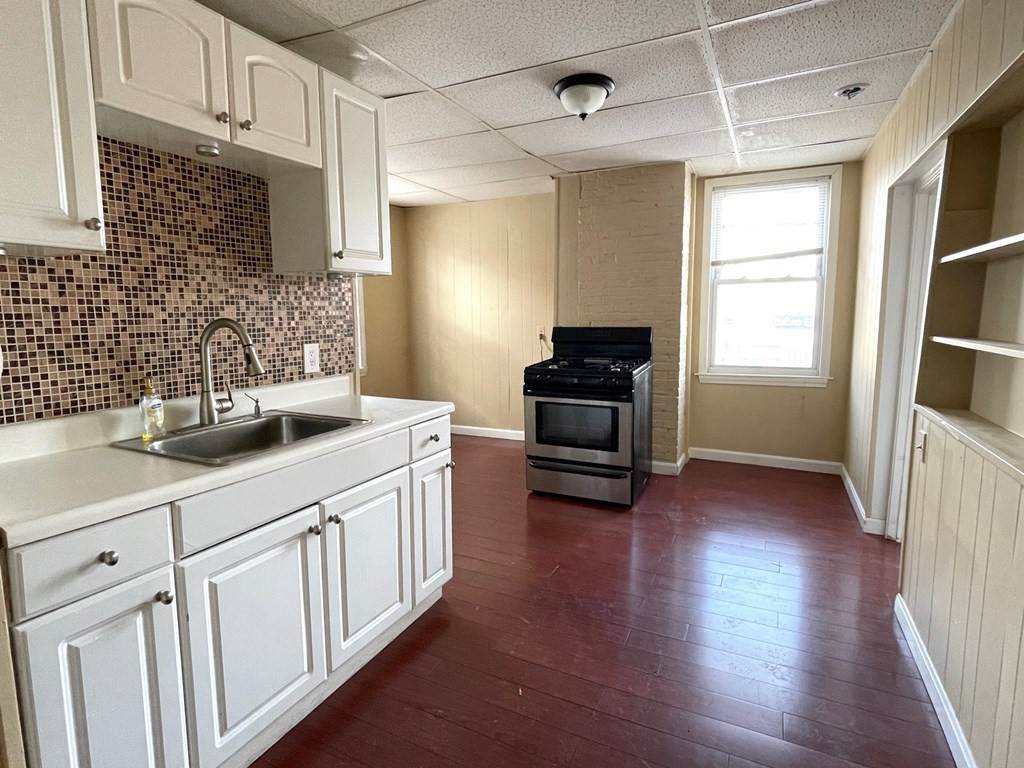 54 Cottage - Photo 1