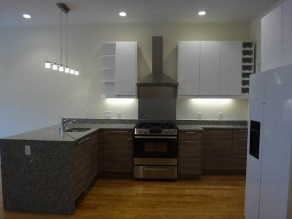 98 L Street - Photo 1