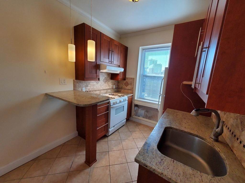 91 Kilmarnock St. - Photo 1