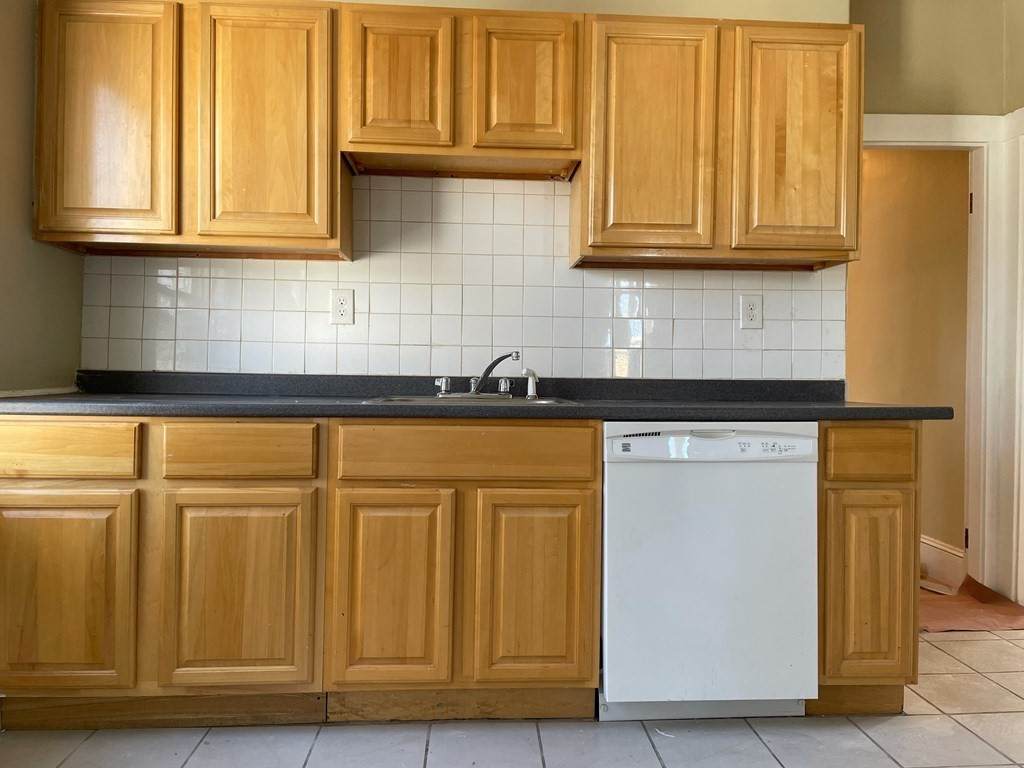 25 Olney - Photo 1