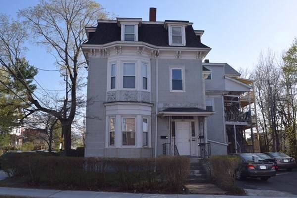 282 Summer St - Photo 1