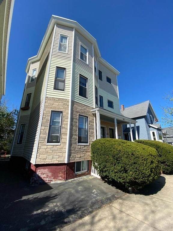 366 Highland Ave - Photo 1
