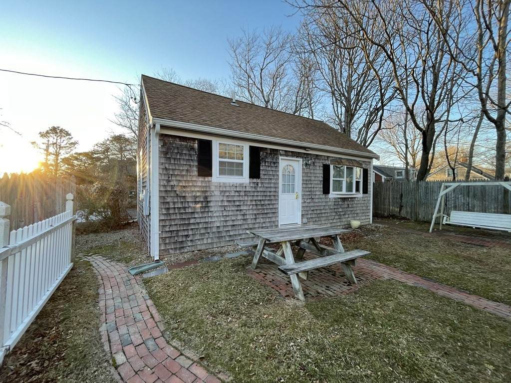 270 Ocean Ave - Photo 1