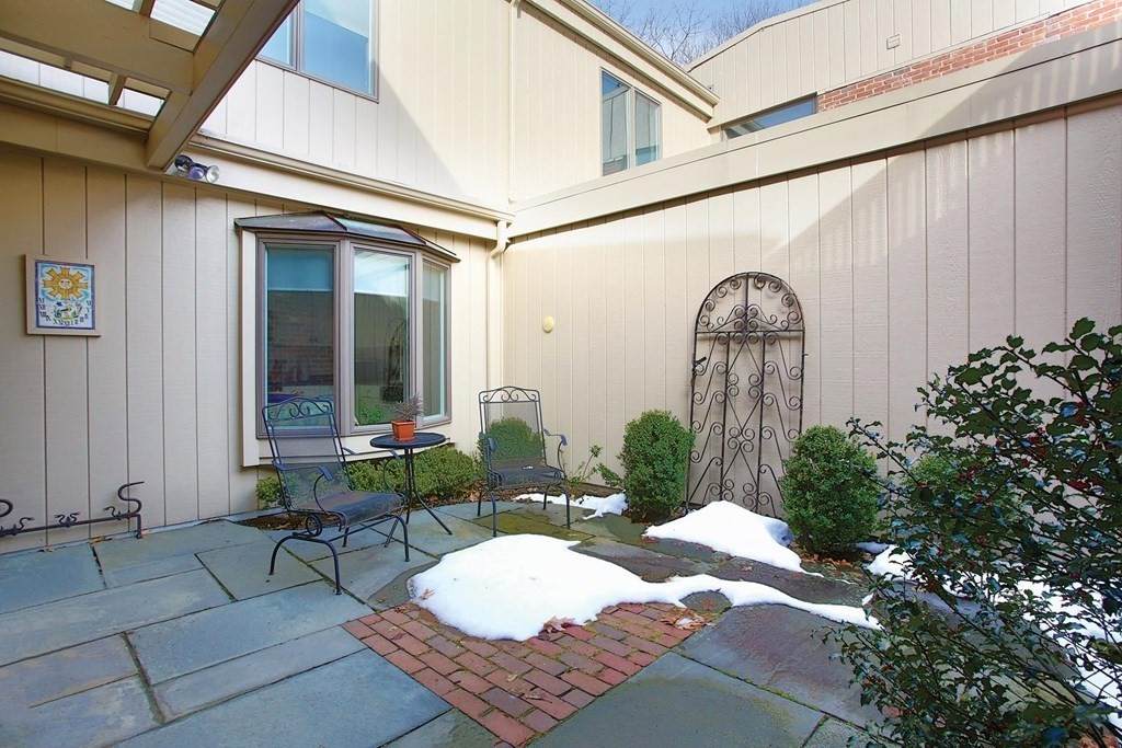 59 Fairgreen Place - Photo 1