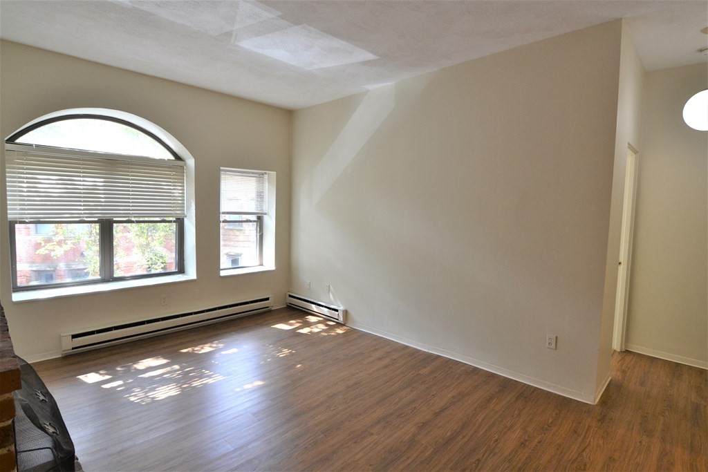 67 St. Germain - Photo 1