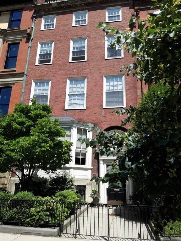 169 Commonwealth Ave - Photo 1