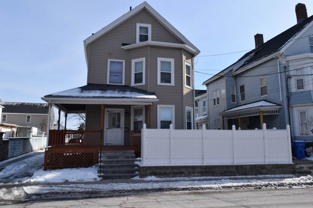 52 Harvard Street - Photo 1