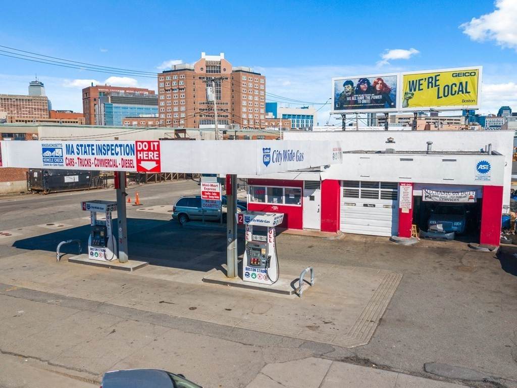 150 Southampton St - Photo 1