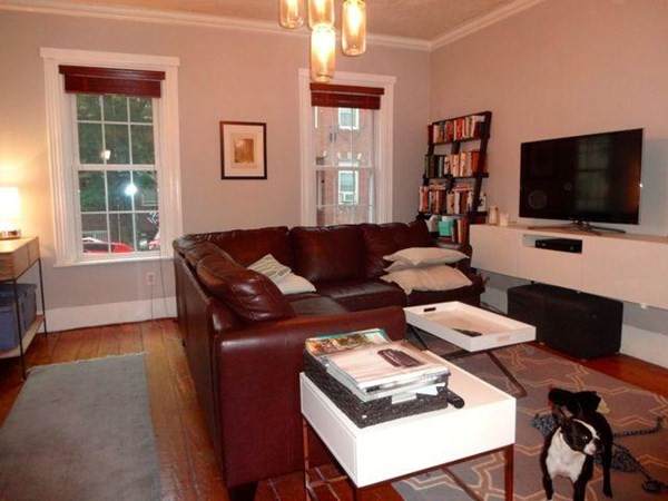 216 West 9th St - Photo 1