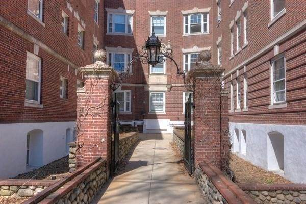 35 Lee - Photo 1