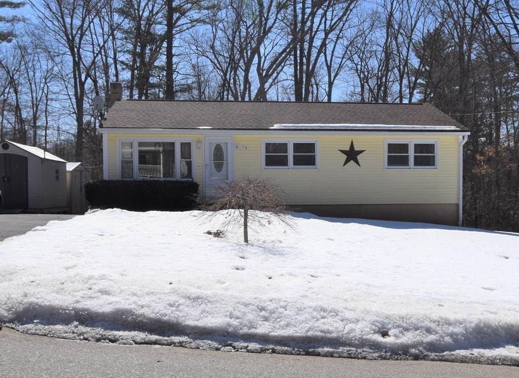 79 Adams Dr - Photo 1
