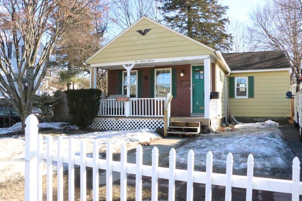 127 Mill St - Photo 1