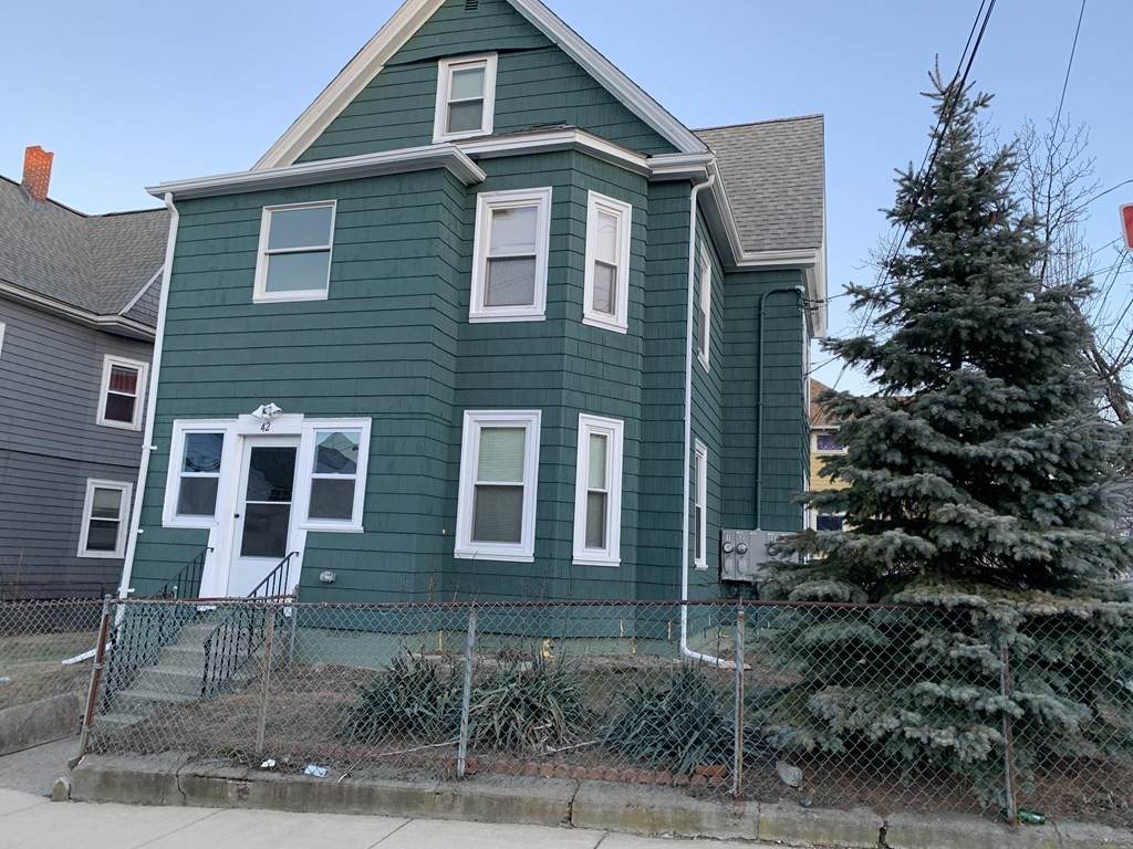 42 Hillside - Photo 1