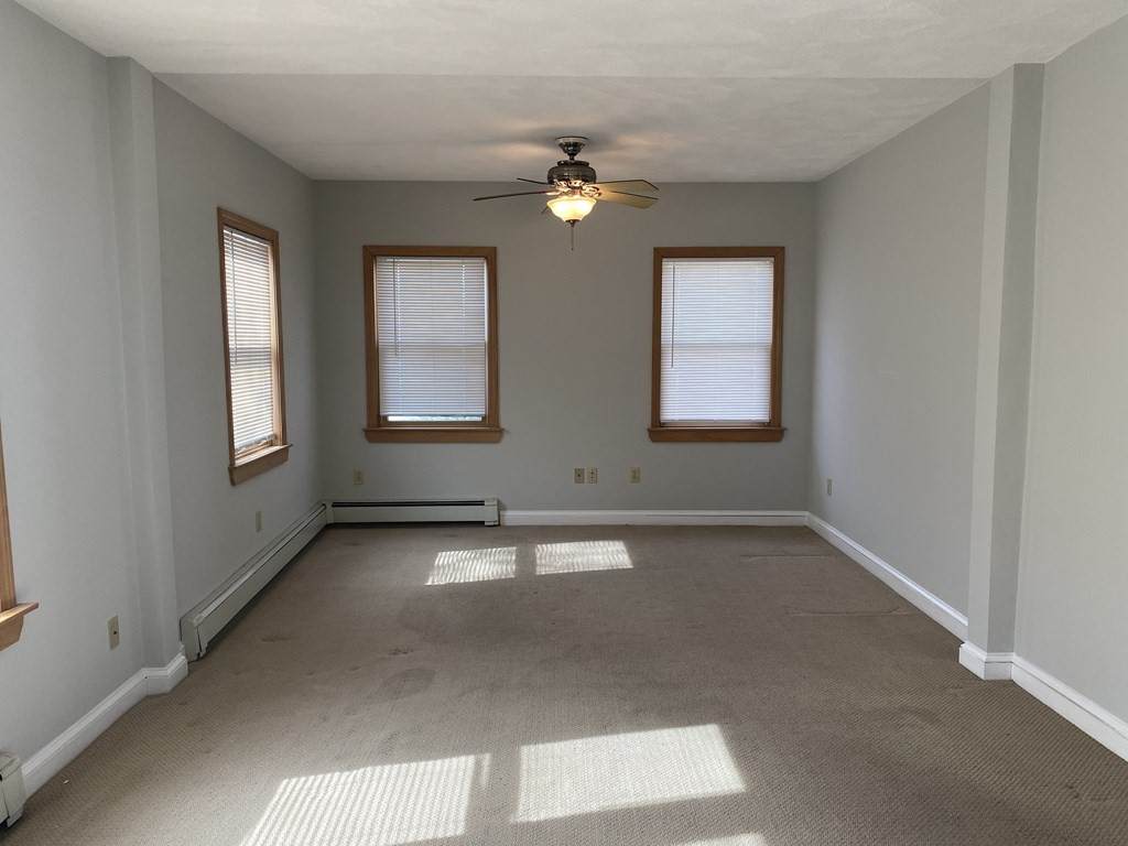 82 Cross - Photo 1