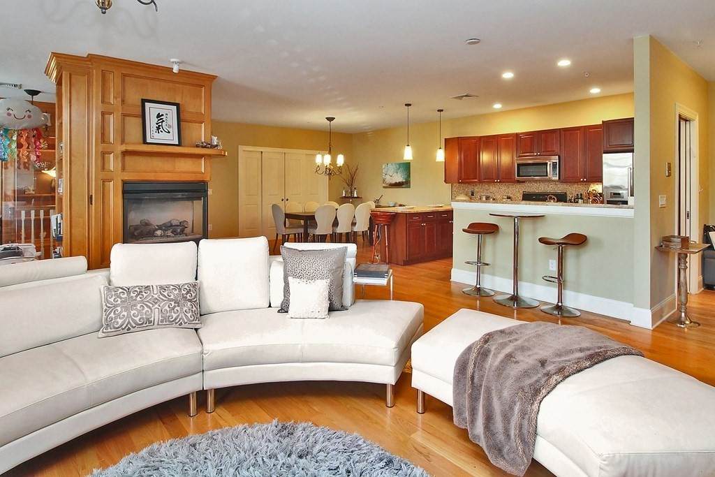391 Walnut Street - Photo 1