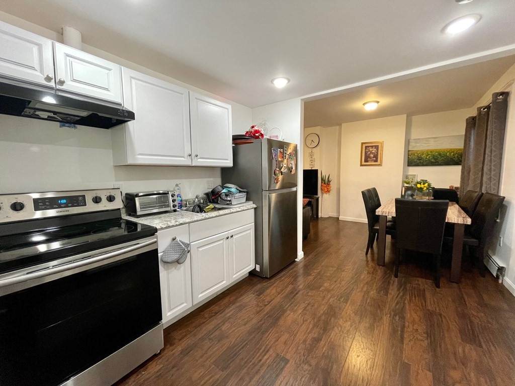 424 Crescent Ave - Photo 1