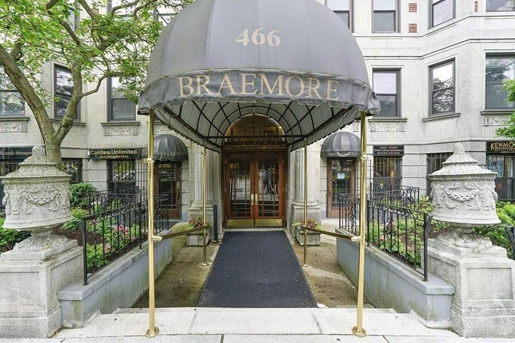 466 Commonwealth Ave - Photo 1