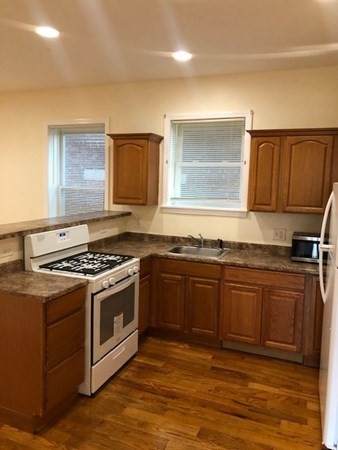 232 Magnolia Street - Photo 1