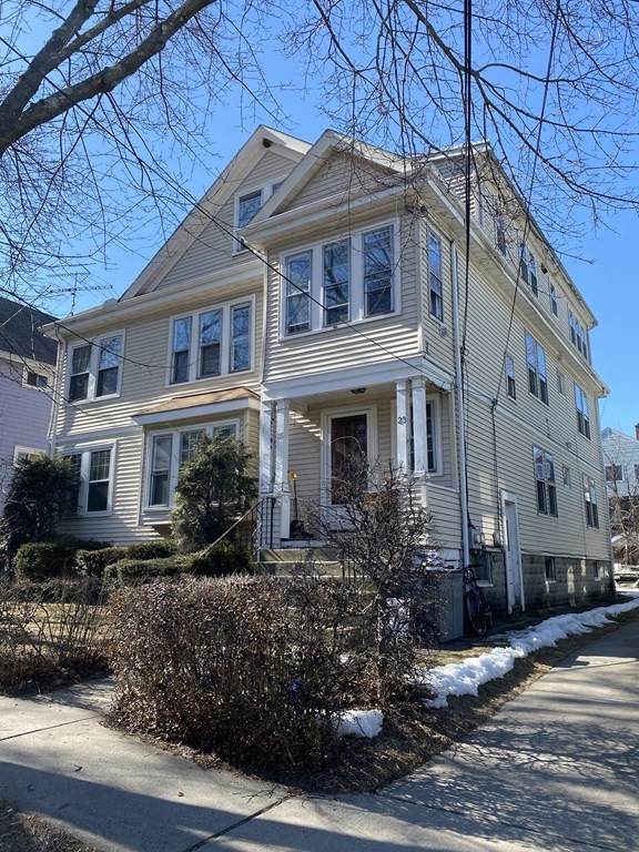 23 Menotomy Rd - Photo 1