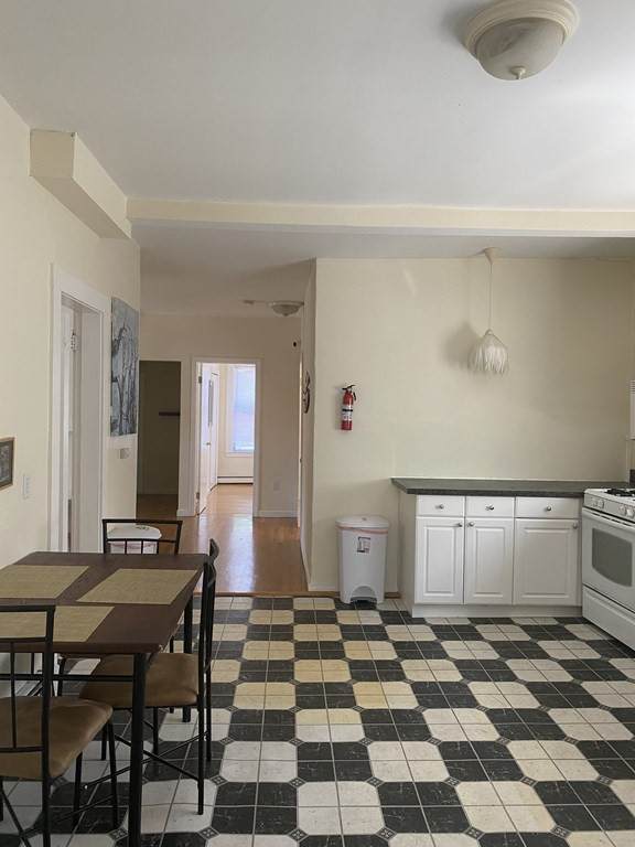 214 Broadway - Photo 1