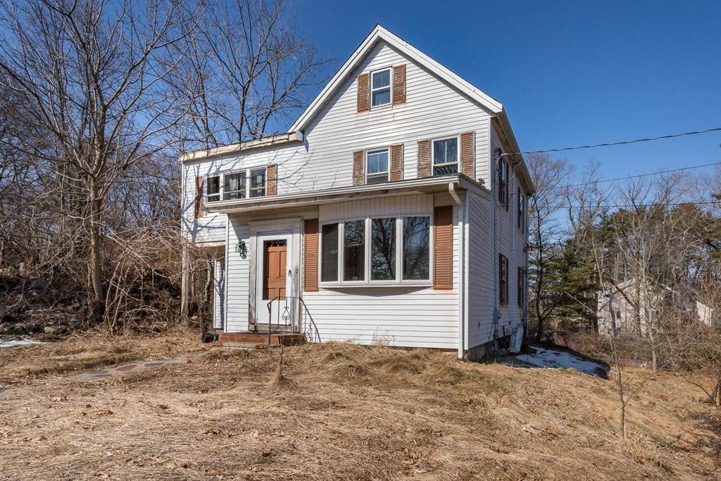 255 Rockland St - Photo 1