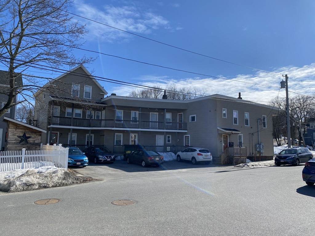 2-12 Chace St - Photo 1
